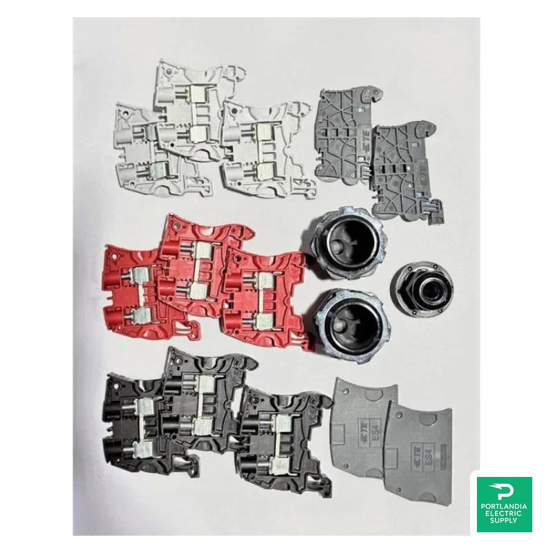 Soladeck Three String DC Pass-Thru Kit - 1603 — front view