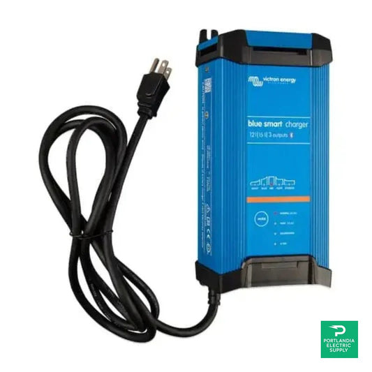 Victron Blue Smart IP22 Charger 12/15 (3) 120V - BPC121546102 — front view